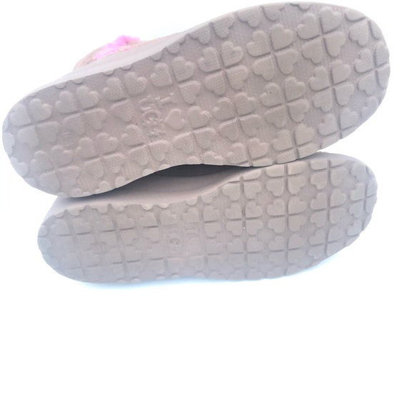 ♦️SOLD♦️UGG Australia I Heart Kisses Tan Suede - Picture 7 of 14